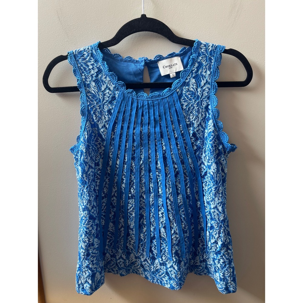 Choklate Paris Lace Sleeveless Top Womens Small Blue Pleated Front